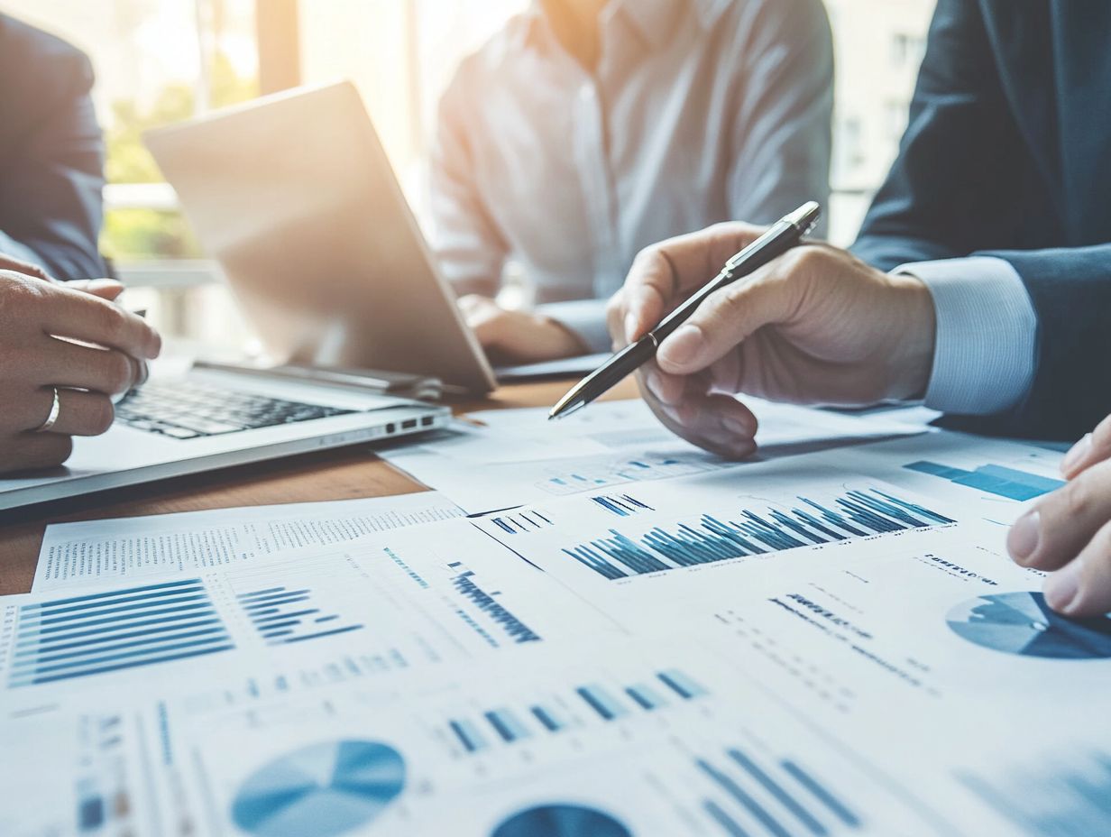 Visual Comparison of Seller Financing and Traditional Financing Methods